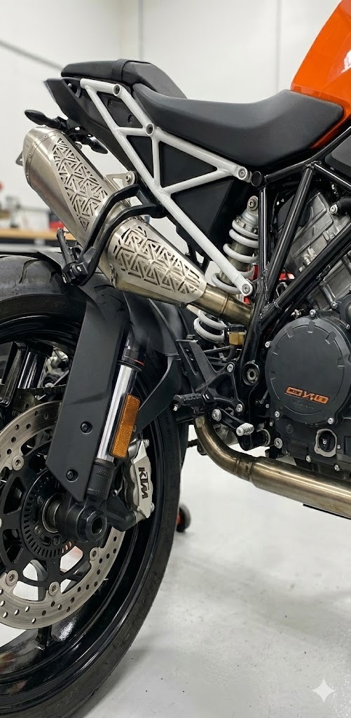 Personalización de lujos automotrices en metal